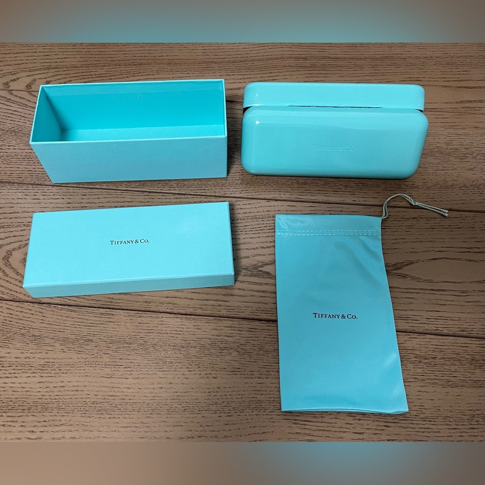 Tiffany & Co. Glasses Case with Soft Cloth Bag & Box